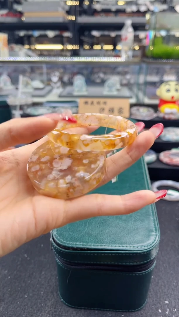 未镶嵌手镯石英质玉55圈口（赠品镯心）6061020