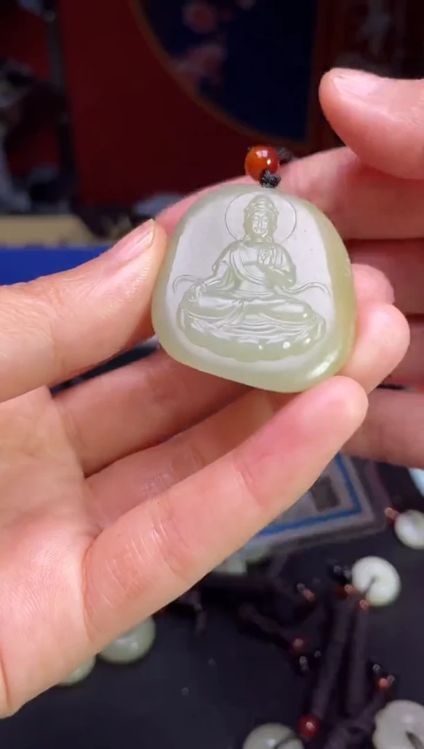 颈饰未镶嵌和田玉1