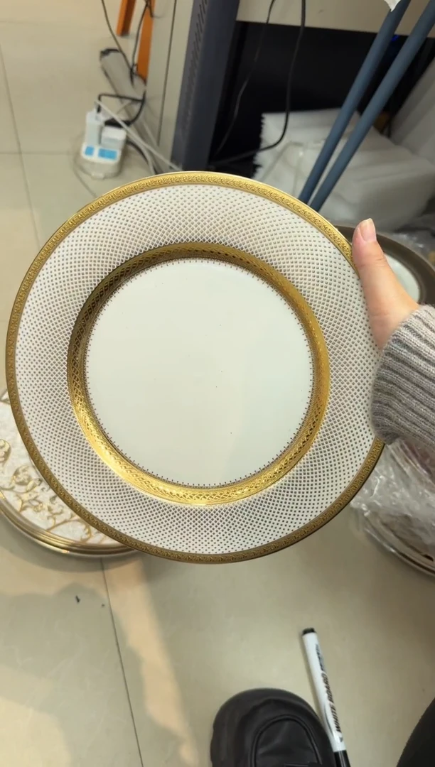 瓷片10.5英寸平盘 1个