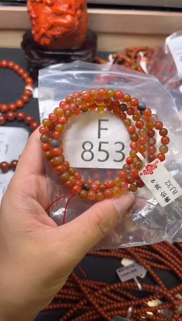 未镶嵌南红玛瑙珠宝奇石F853-5
