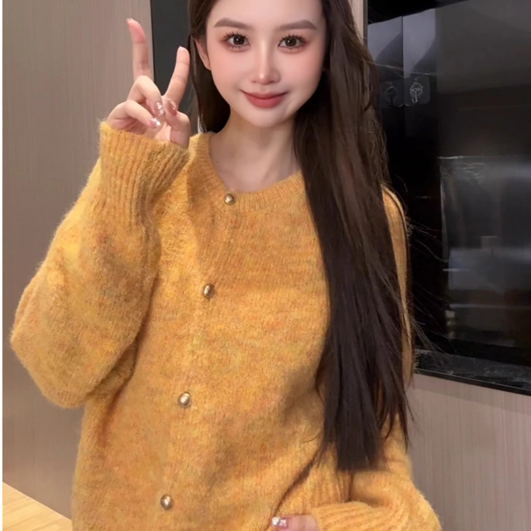 韩系外穿洋气长袖毛衣女2025秋季新款慵懒风短款宽松针织开衫上衣