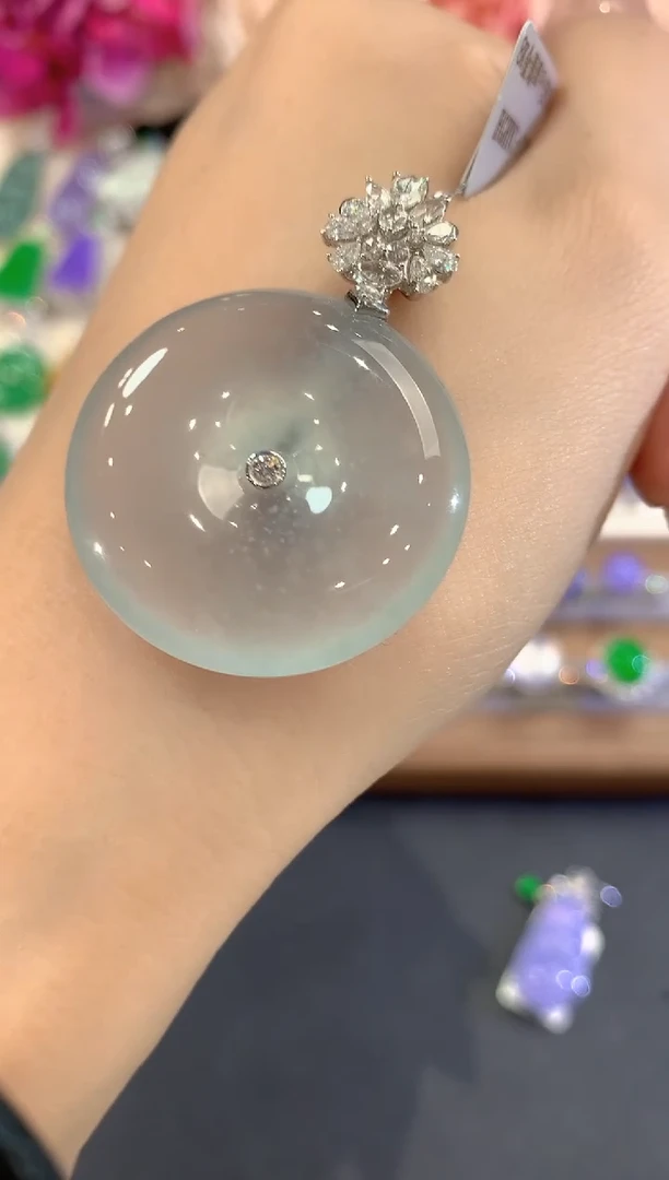 吊坠(不含链)18K金镶嵌翡翠w57