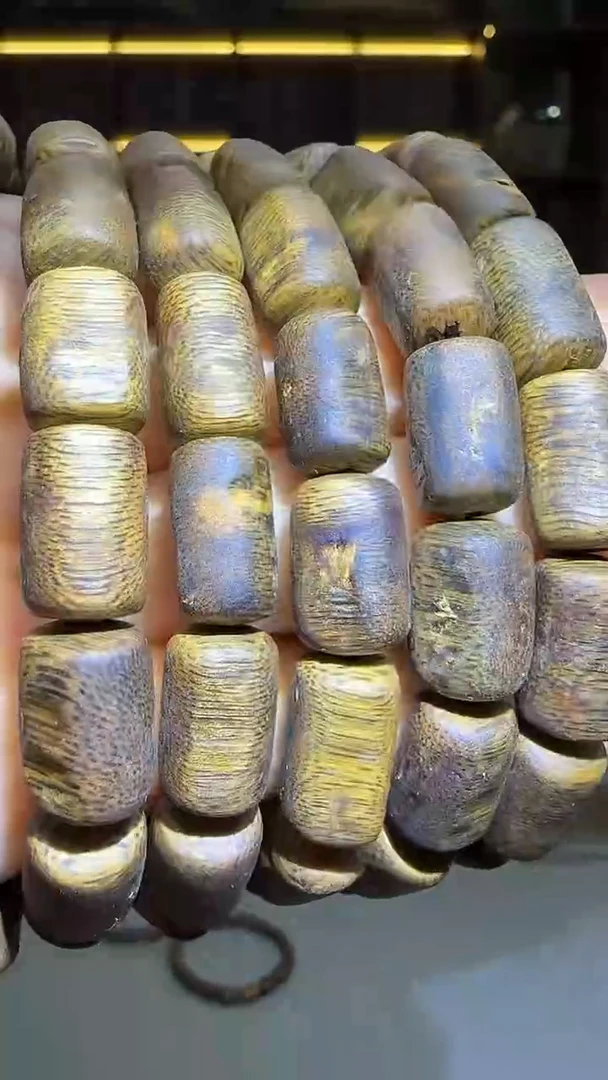 沉香沉香碎屑788号红金猊留疤IO08单圈碎屑香粉多样性发一7