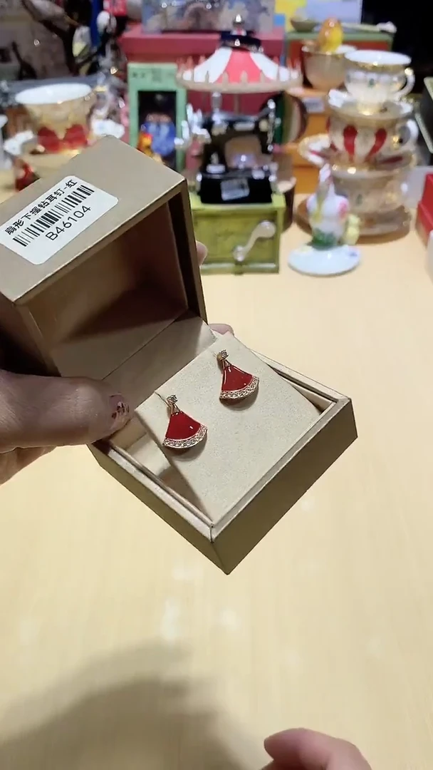 瓷片全场正品   一件不留@@1