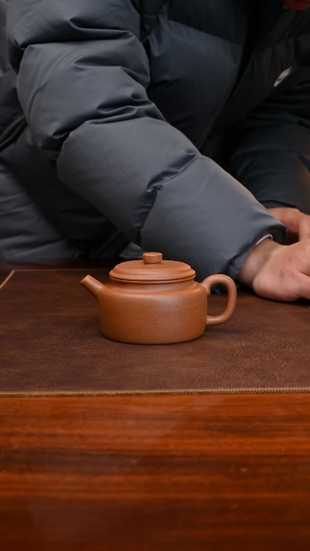 【闪购商品】紫砂茶壶黄降坡德钟180cc