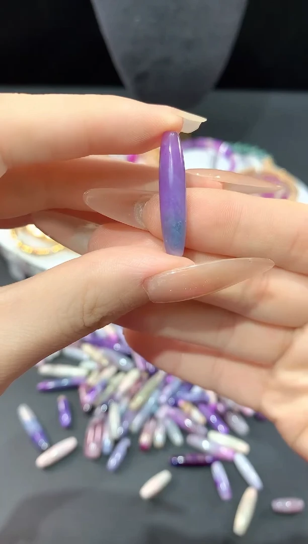 未镶嵌苏纪石（舒俱来）.裸珠