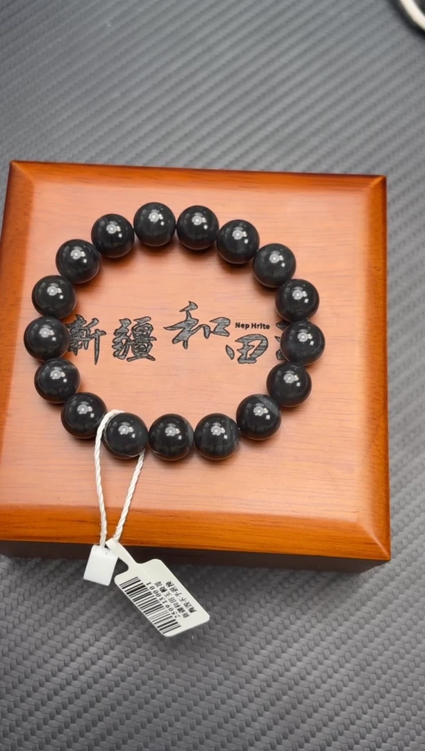 未镶嵌手串和田玉若羌微色差聚墨青花卡12手串