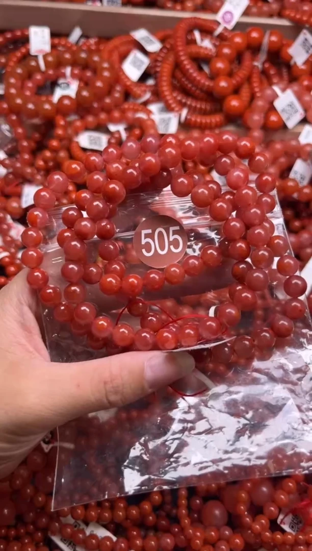 南红玛瑙未镶嵌珠宝奇石505-8