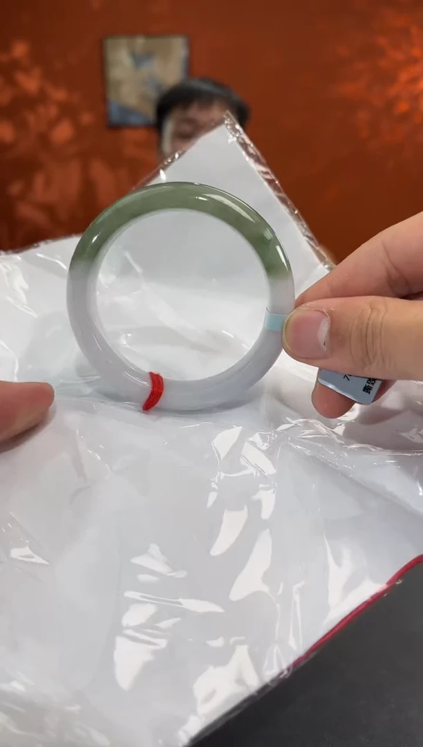 未镶嵌手镯翡翠7