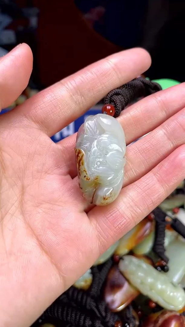 【闪购商品】和田玉颈饰未镶嵌3