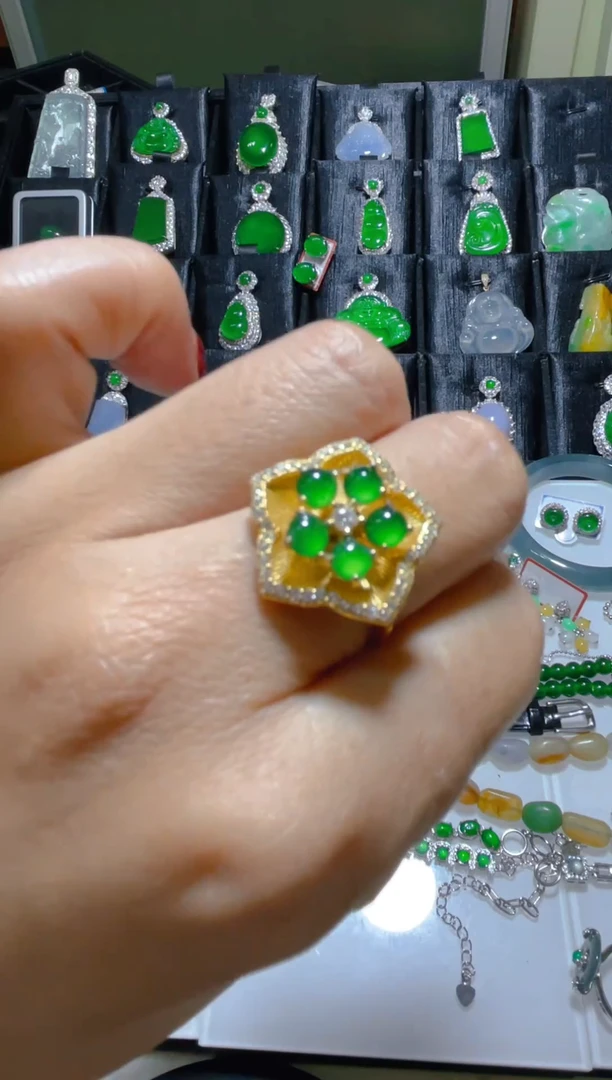 未镶嵌戒指翡翠天然翡翠多样性发货