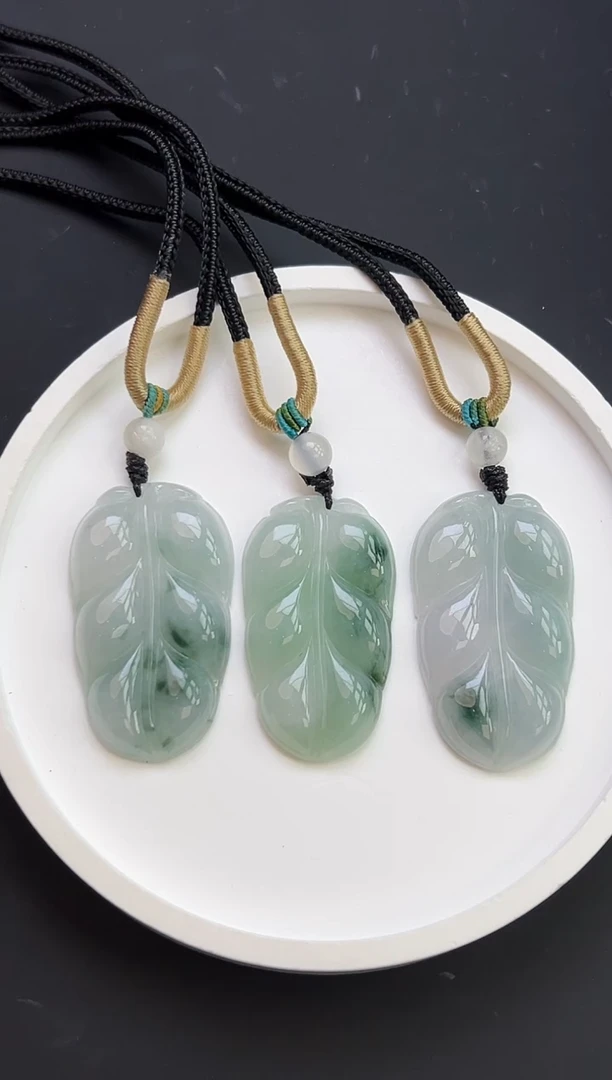 翡翠未镶嵌颈饰K666-951 叶子多样性发一