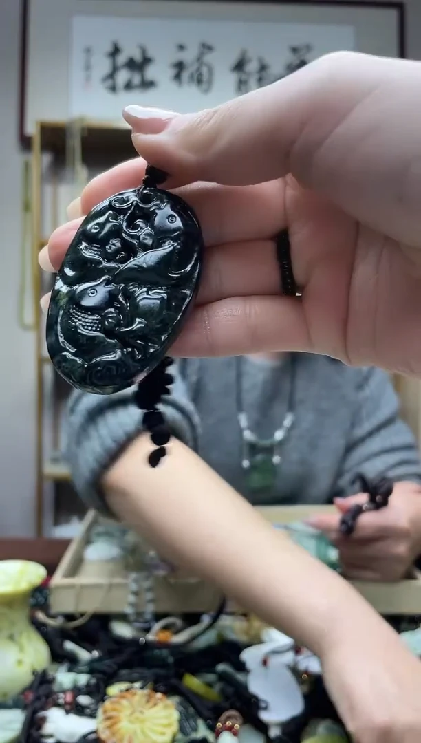 未镶嵌岫玉手串·