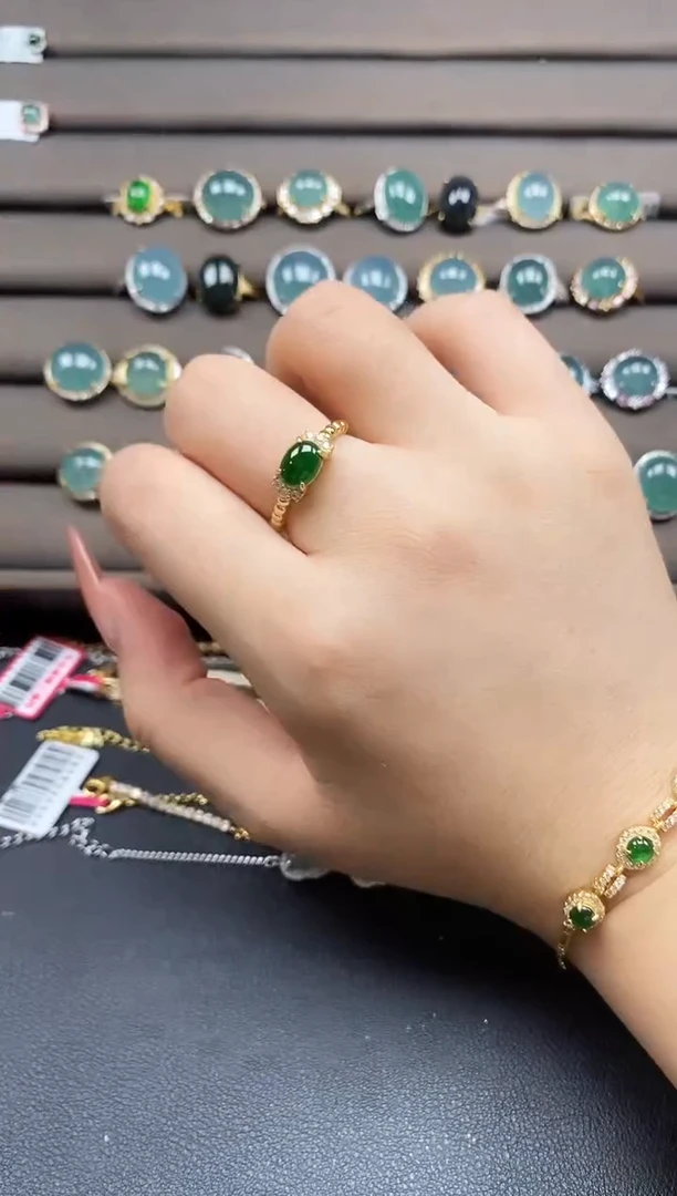 翡翠戒指银S925镶嵌天然翡翠多样性发货