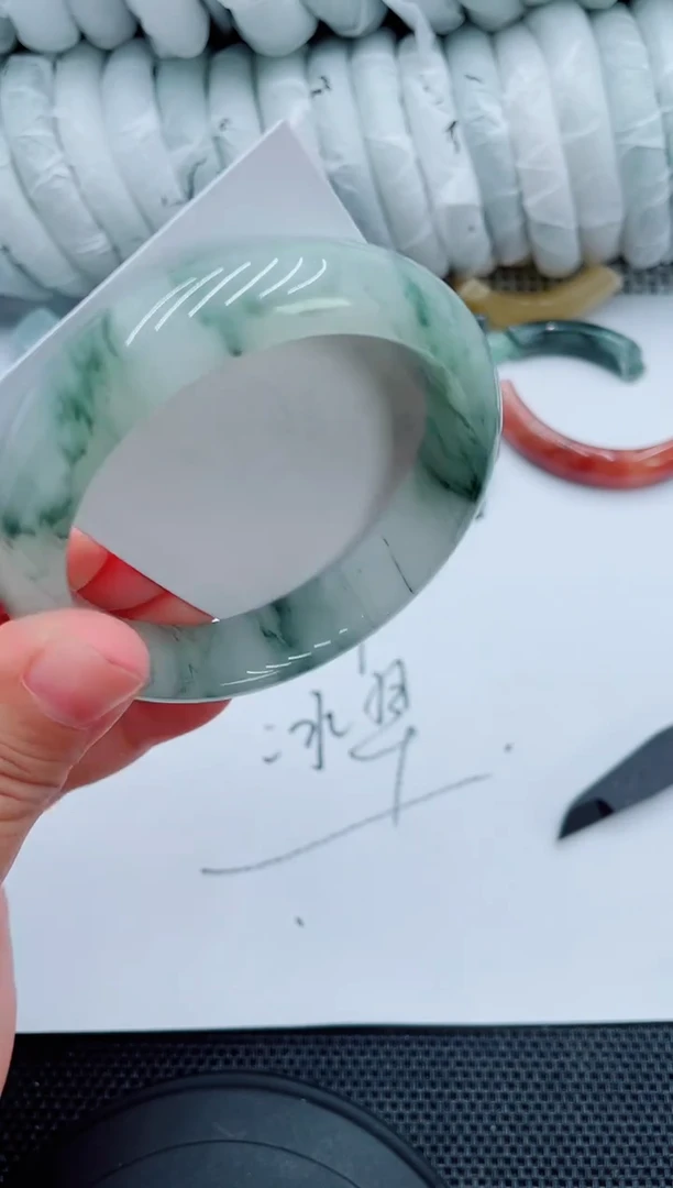 石英质玉手镯未镶嵌B110-58-59