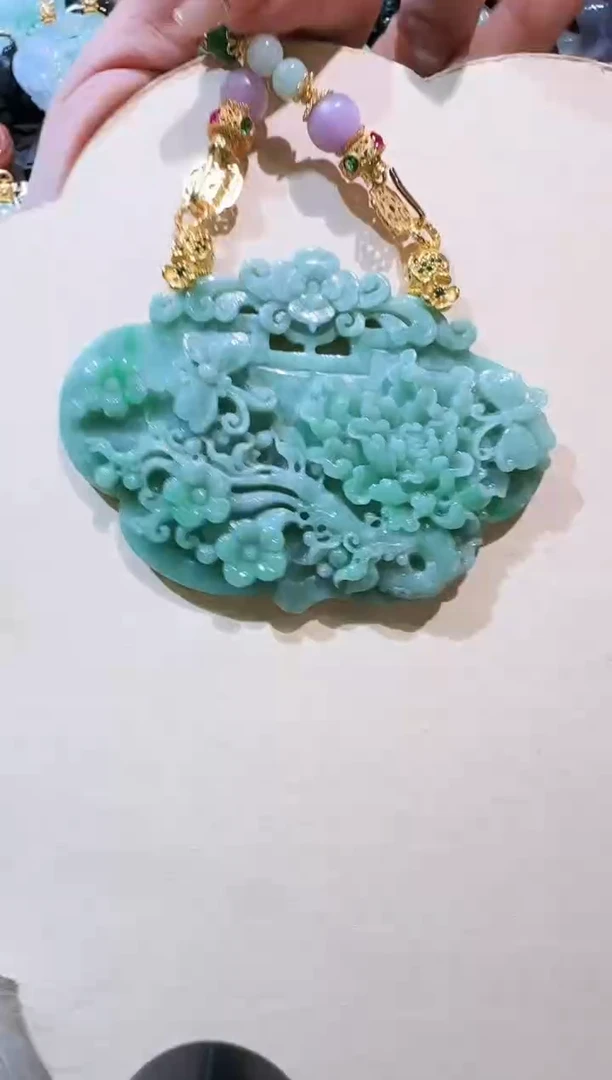 【闪购商品】翡翠颈饰未镶嵌国风