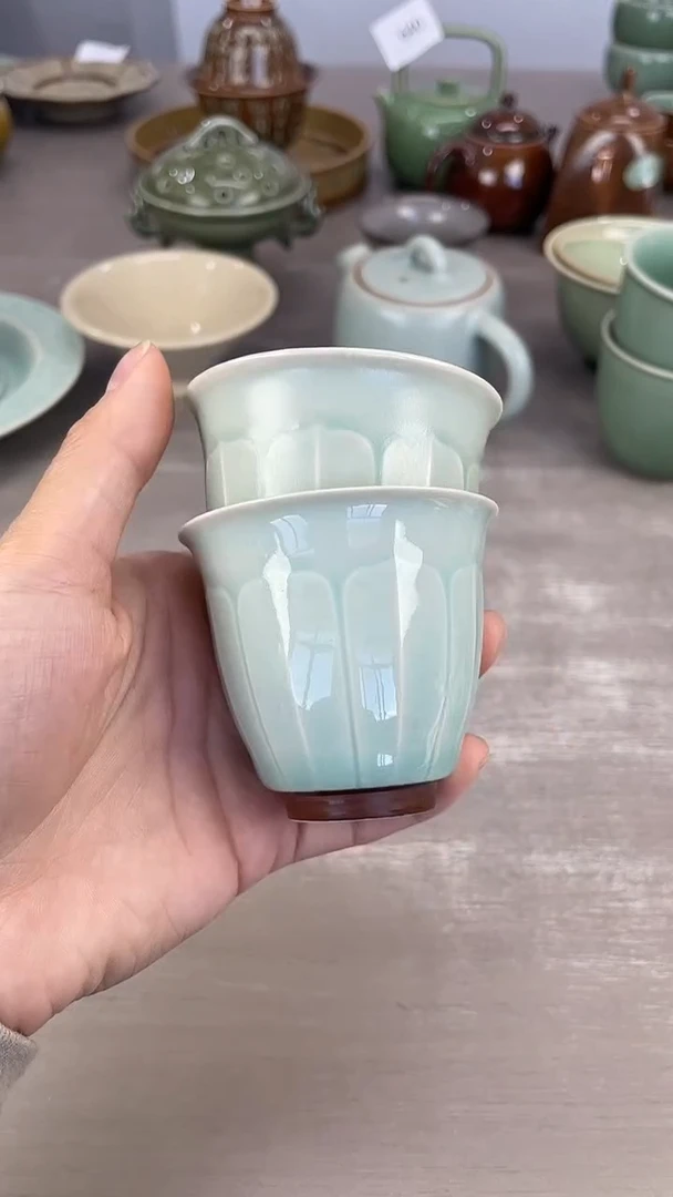 青瓷仓储福利清仓微瑕