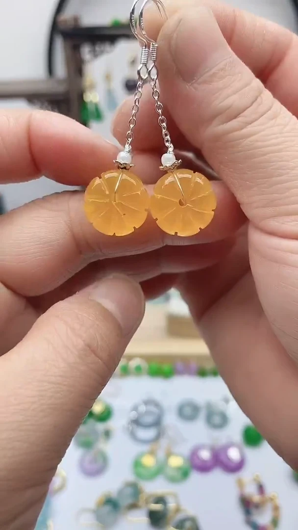 银S925镶嵌石英质玉（天山翠）耳饰954
