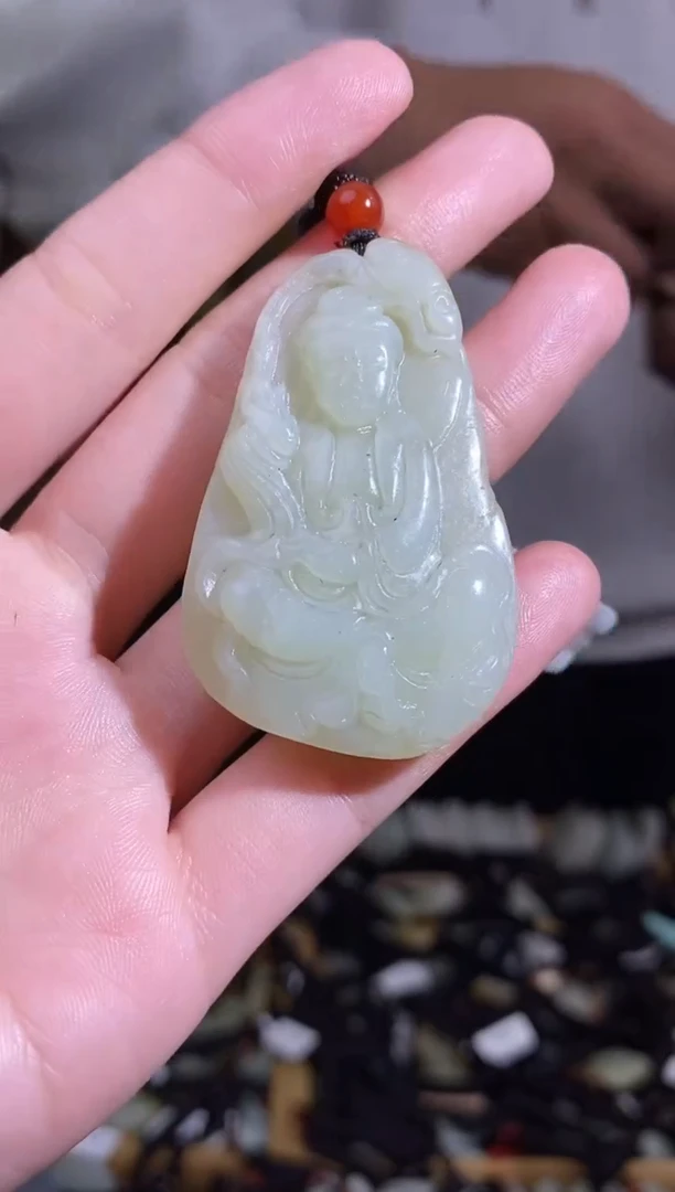 颈饰未镶嵌和田玉1