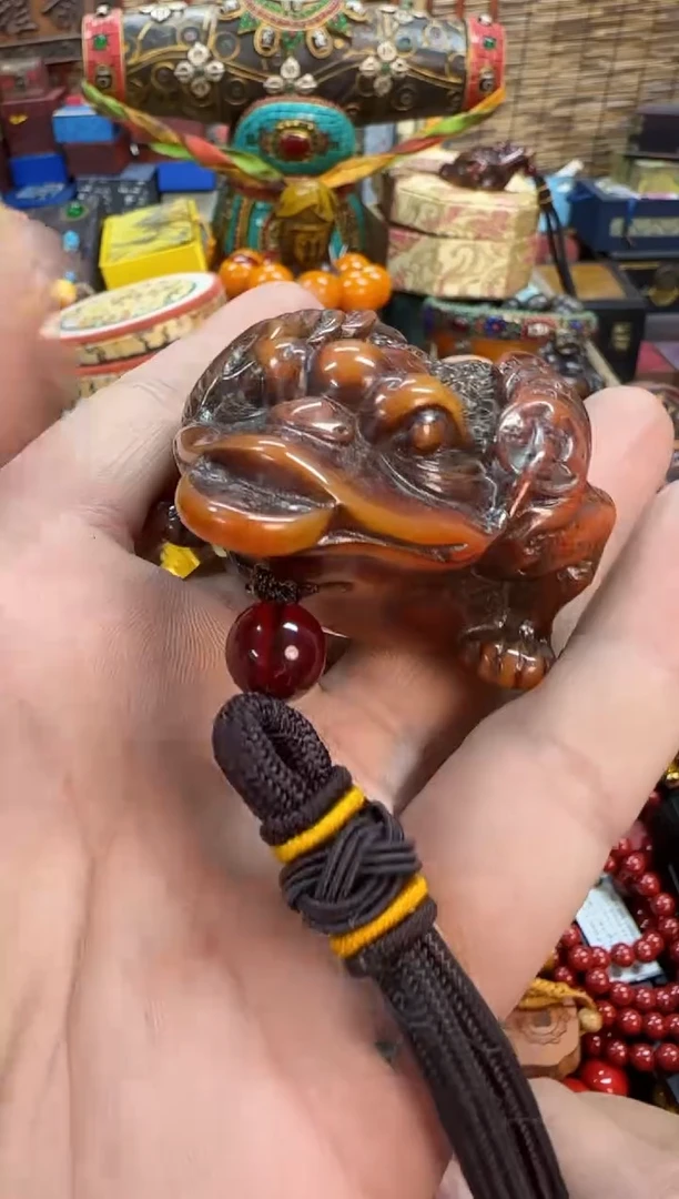 【闪购商品】蜜蜡裸石未镶嵌扎西当天订单当天直发如图所示