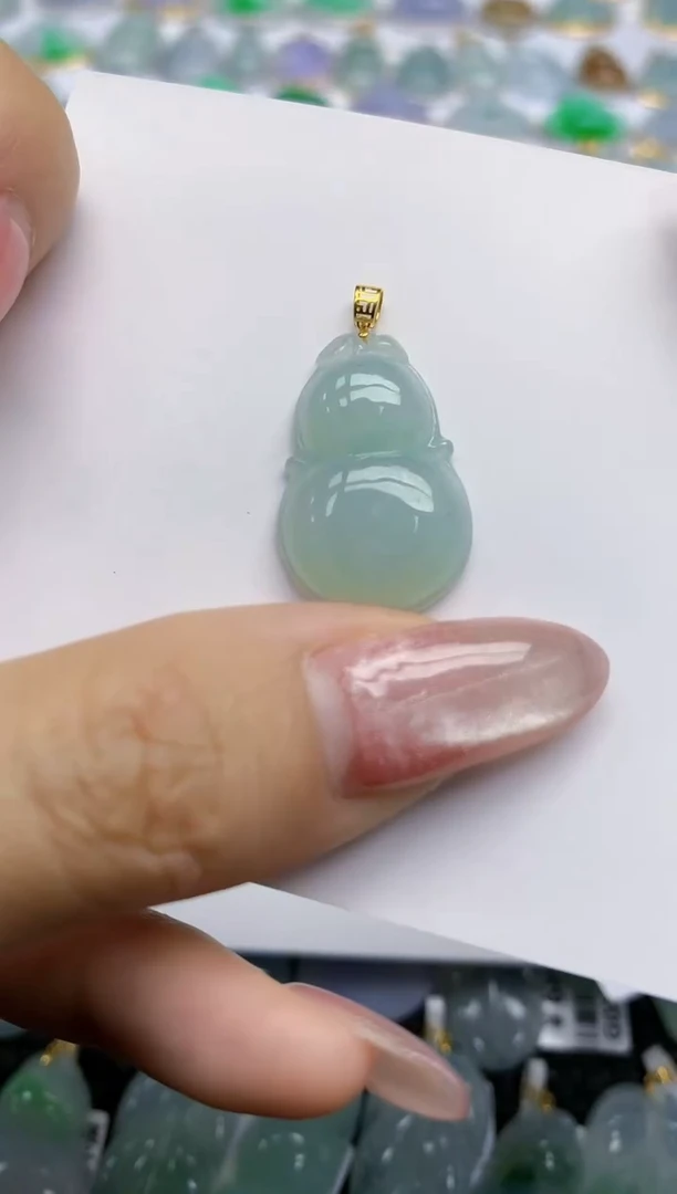 【闪购商品】翡翠挂件18K金镶嵌天然翡翠A货