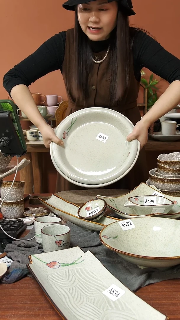 陶瓷A553 蜡烛炉加锅两件套手绘荷花黑点31*33*9可能微瑕
