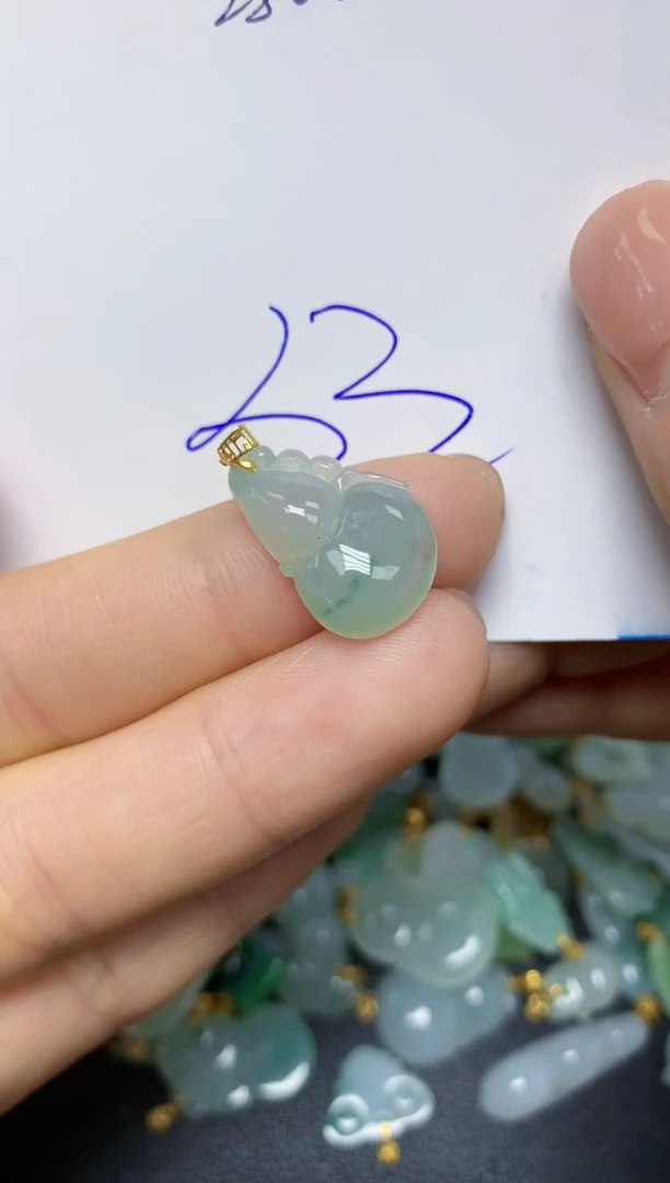 【闪购商品】翡翠挂件18K金镶嵌 天然翡翠A货