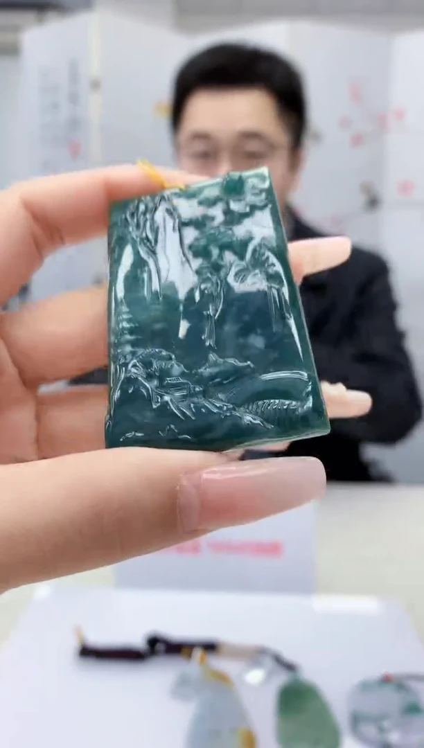 【闪购商品】定制翡翠未镶嵌5153lr-毛货挂件157