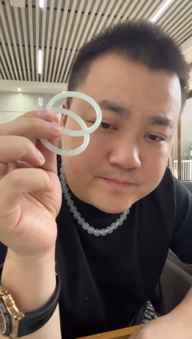 未镶嵌手镯翡翠小童镯
