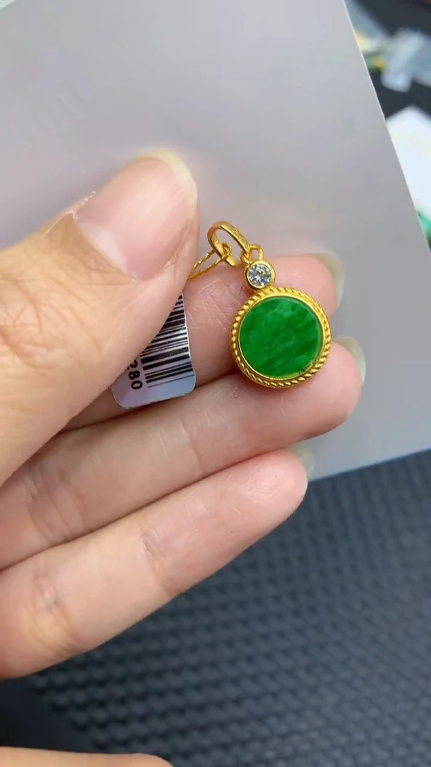 【闪购商品】翡翠颈饰银S925镶嵌            8