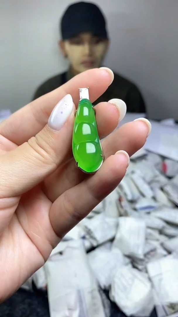 满色吊坠 所见即所得！