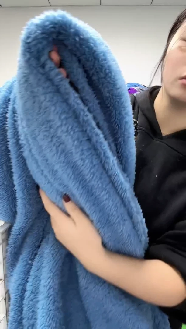 法兰绒2.5X1.3左右以主播介绍为准