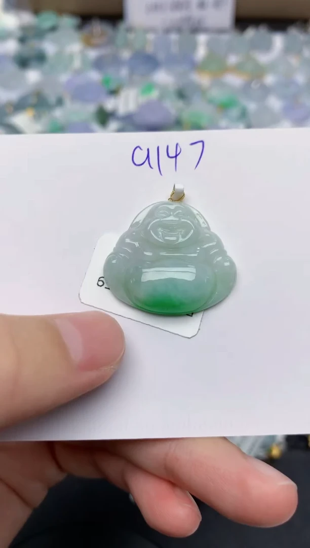 翡翠18K金镶嵌颈饰天然缅甸A货翡翠