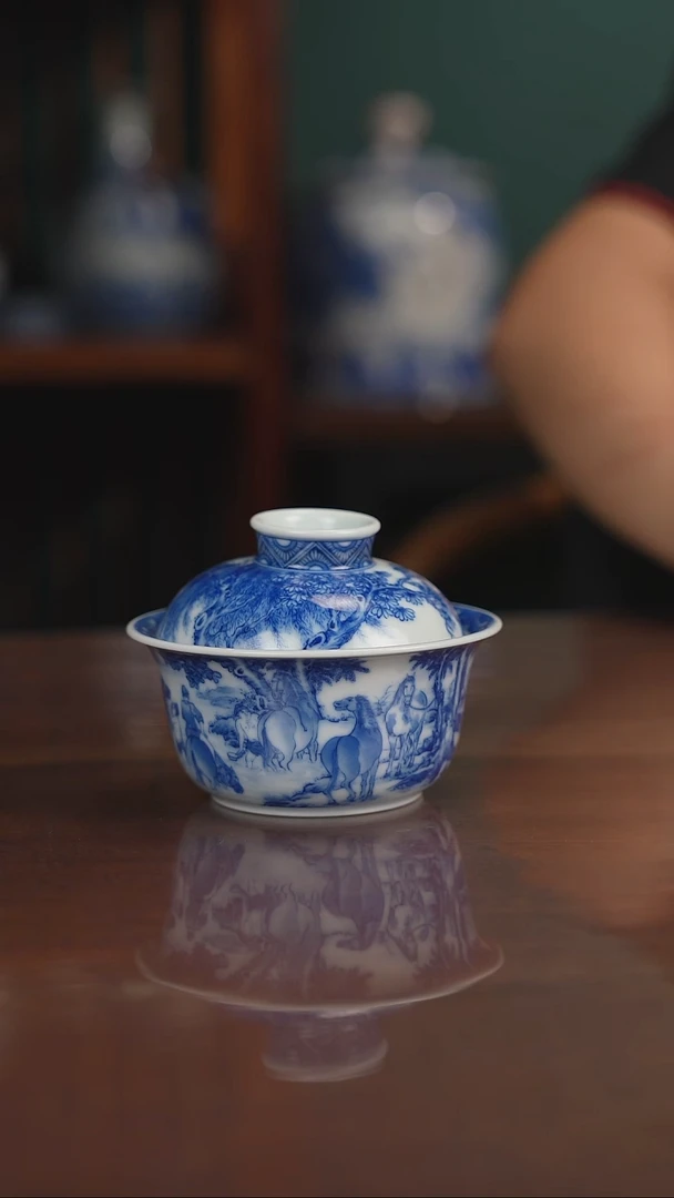 晓竹窑青花人物浴马图