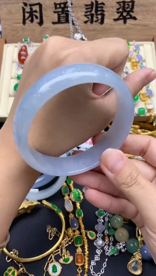 翡翠手镯未镶嵌615-春日珠宝
