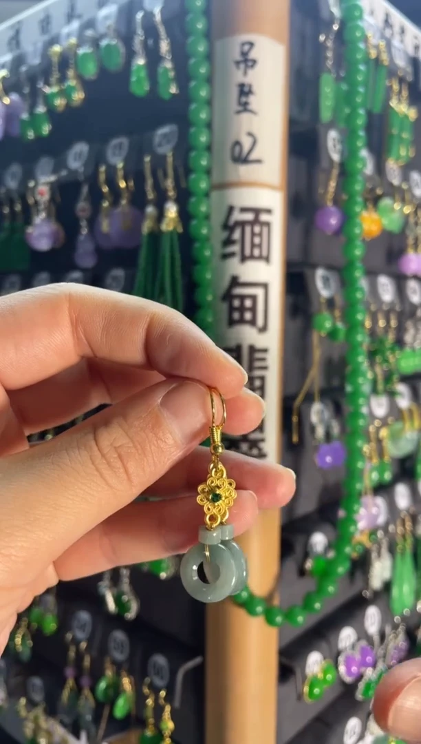 【闪购商品】翡翠耳饰银S925镶嵌495...