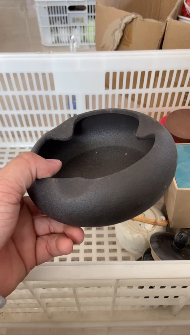 无运费险有瑕疵的摄影的产品有使用过的痕迹有点脏介意勿拍