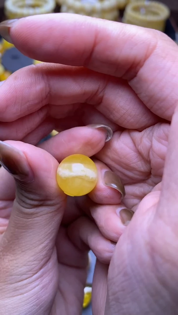 【闪购商品】琥珀裸石未镶嵌大小姐珠宝严选111