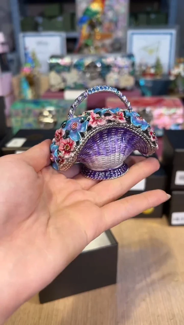 【闪购商品】杯212紫色小花篮