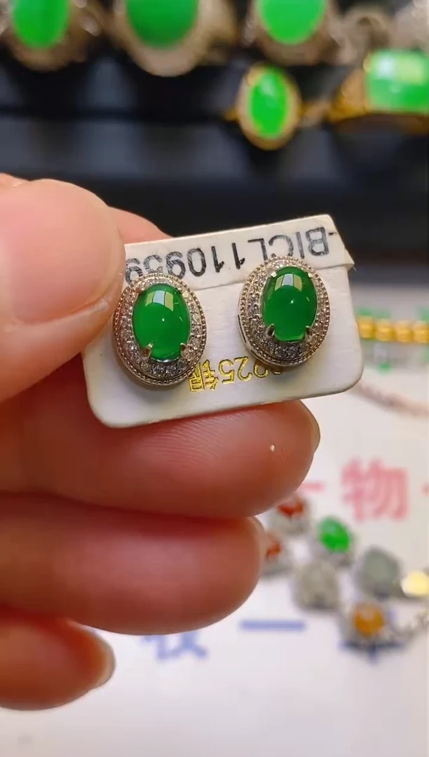 【闪购商品】翡翠耳饰银S925镶嵌天然A货翡翠1