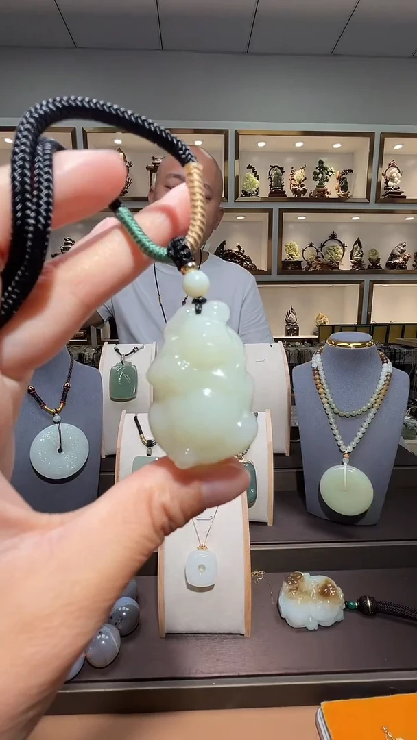 和田玉未镶嵌挂件苏