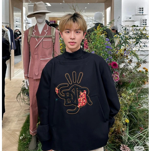 全新未使用 DIOR/迪奥  刺绣图案圆领长袖 黑色46-52
