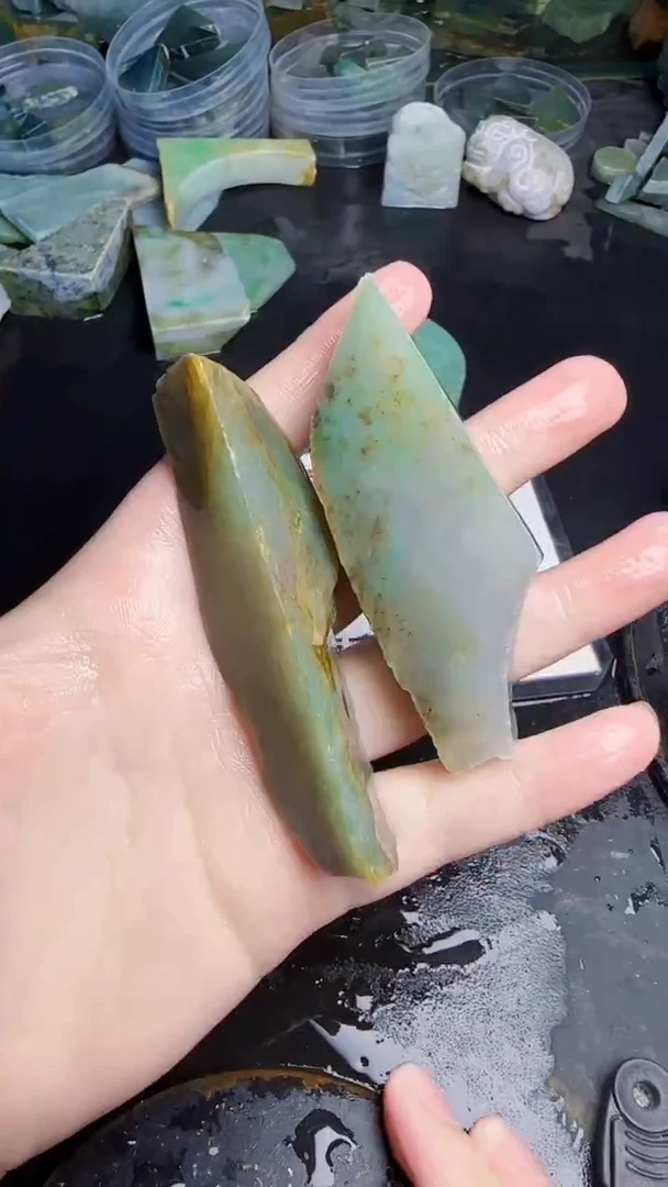 未镶嵌挂件翡翠老****）天然翡翠068