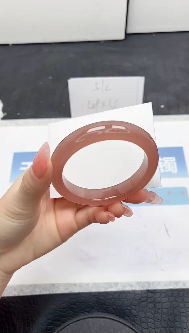 【闪购商品】石英质玉手镯未镶嵌86-60