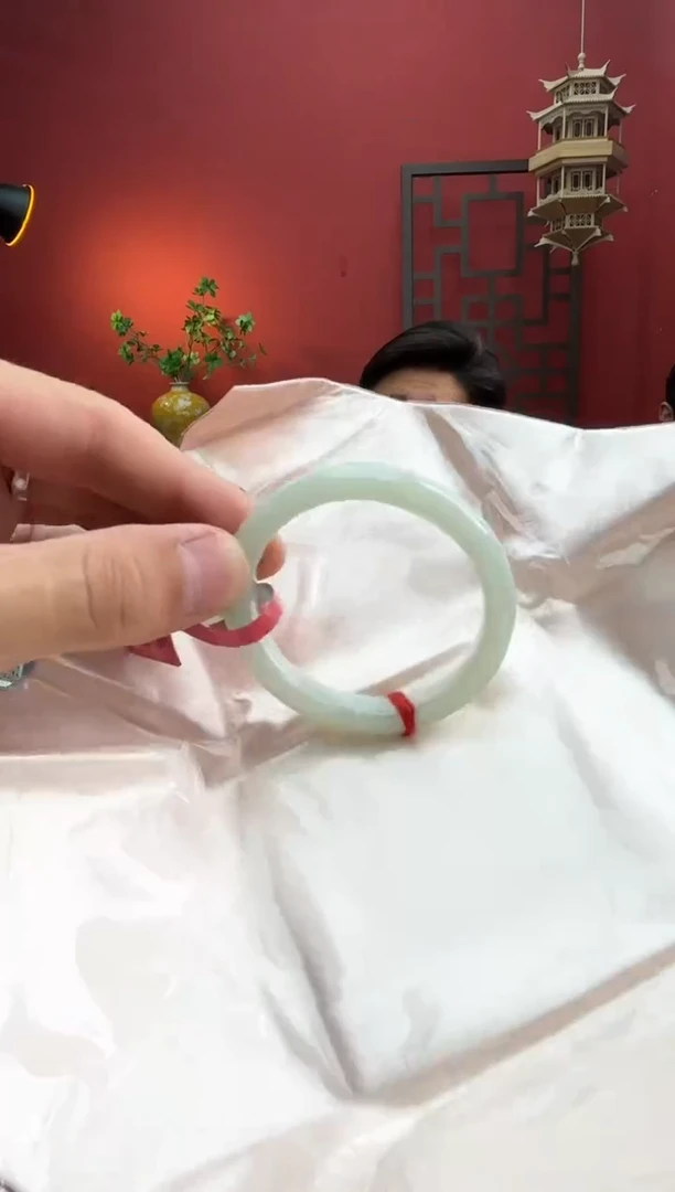 未镶嵌手镯（贵妃镯）翡翠翡翠手镯8