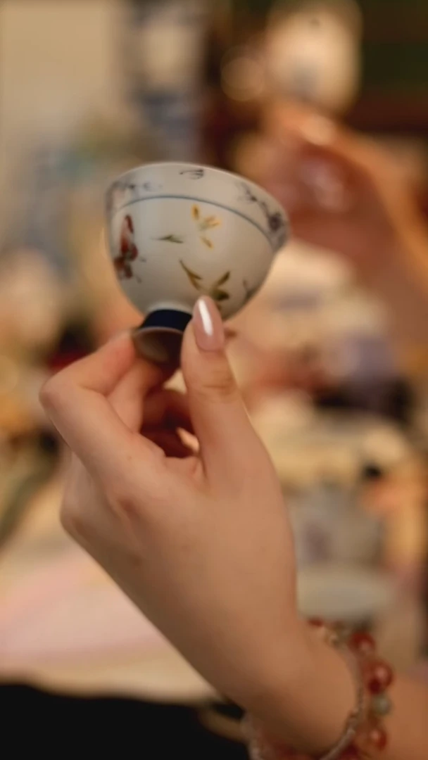 瓷片111 梵汝111蝶影高足花口杯