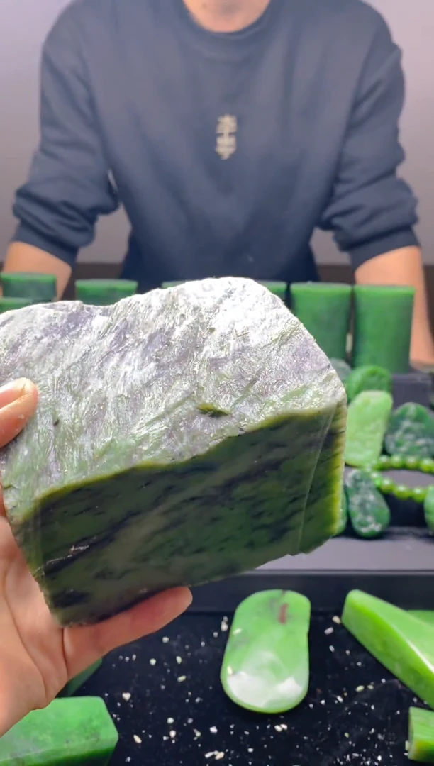 未镶嵌和田玉珠宝半成品1