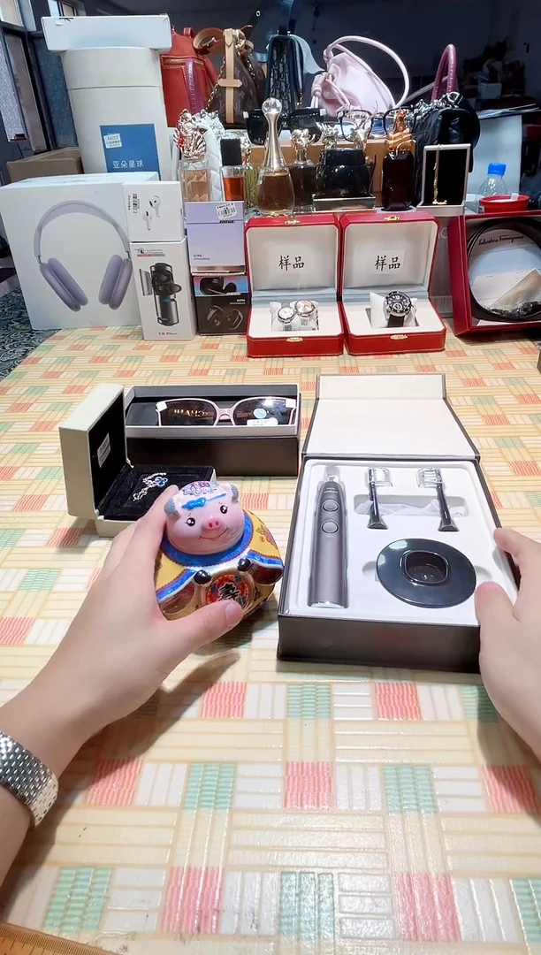 瓷片瓷器 库房到期 全部地板价@@1