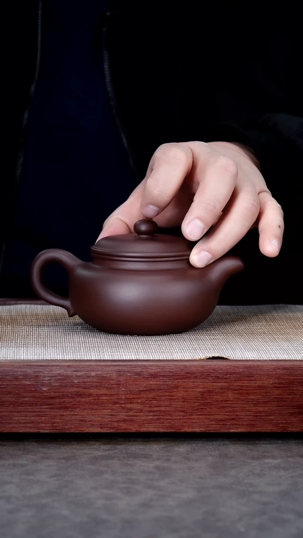 茶壶紫砂紫泥仿古 $$ 顾艳@@CH042305
