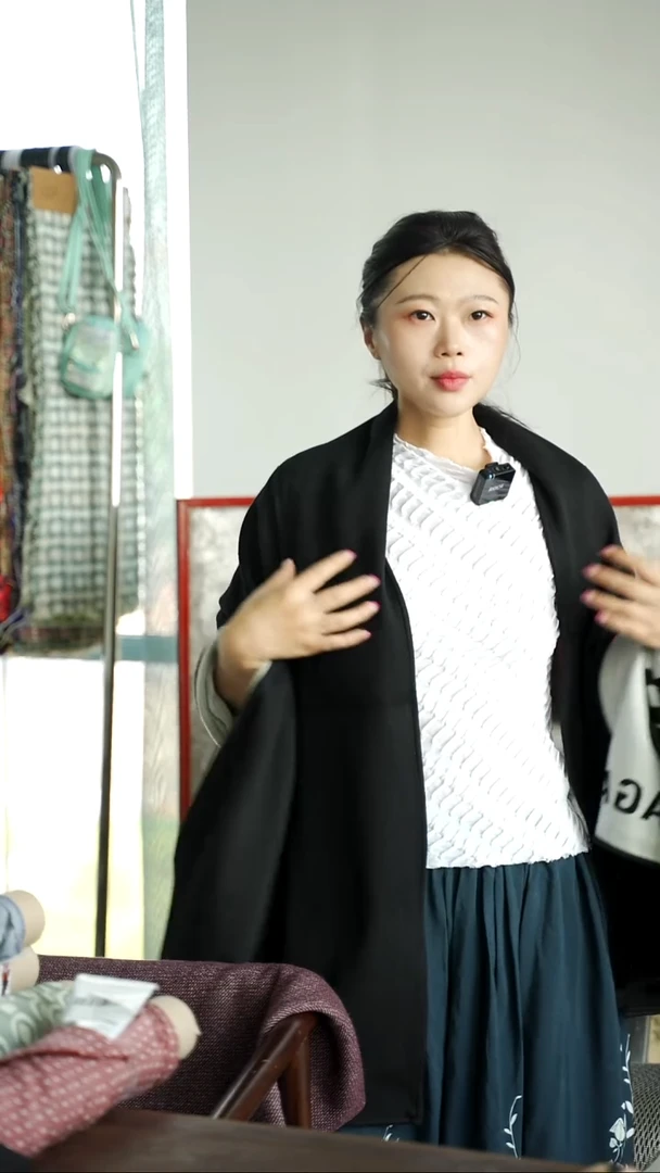 羊毛1条 BAL  羊毛定位围巾披肩90CM*180CM